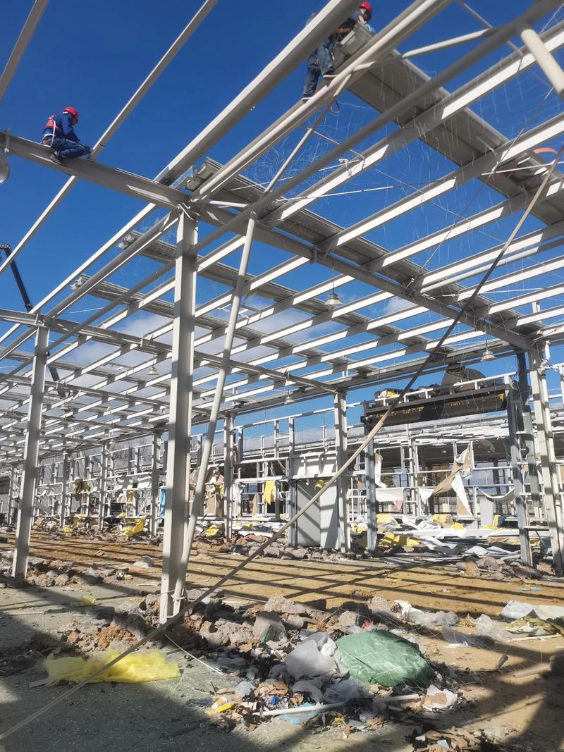 钢之舞者：钢结构制作安装在现代建筑中的风采